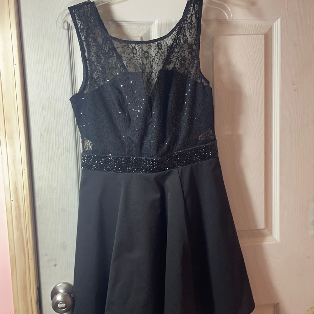 Tag still on dress never worn